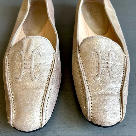 Chic Beige Loafers for Women - Picture 4 of 13